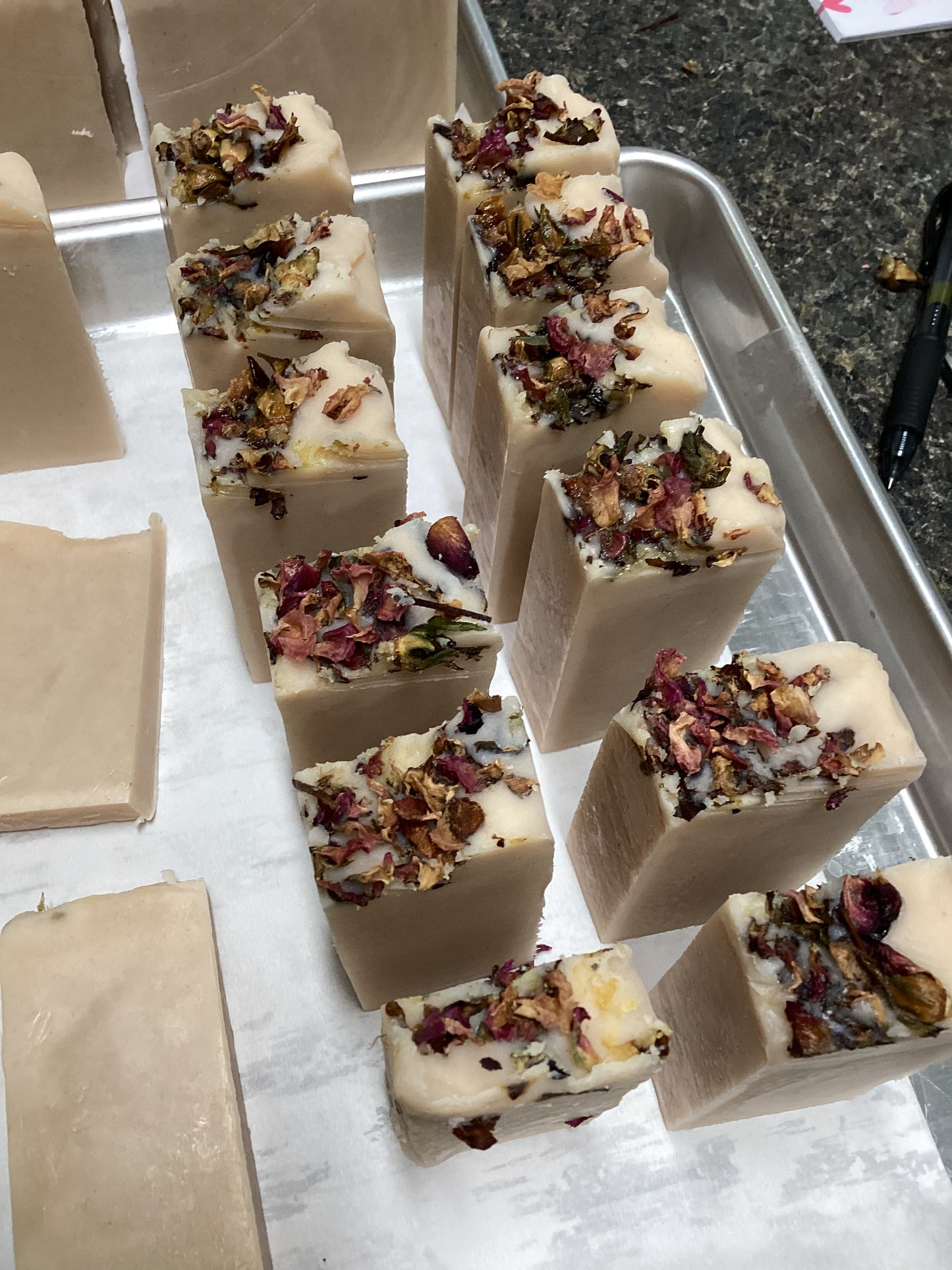 Calamine & Oatmeal goat milk soap